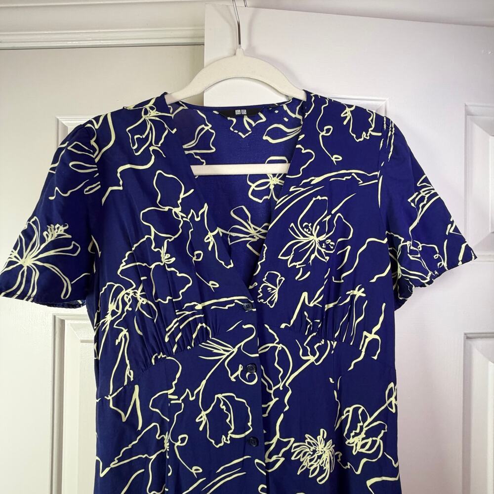 Uniqlo Blue Floral V Neck Midi Dress Short Sleeve S - Picture 5 of 8